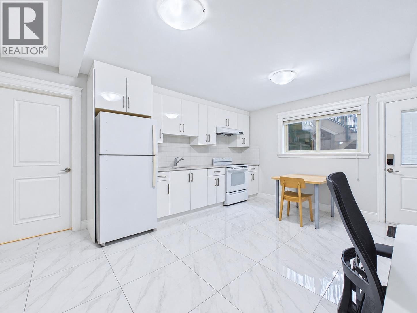 5410 Patrick Street Property Photo 20