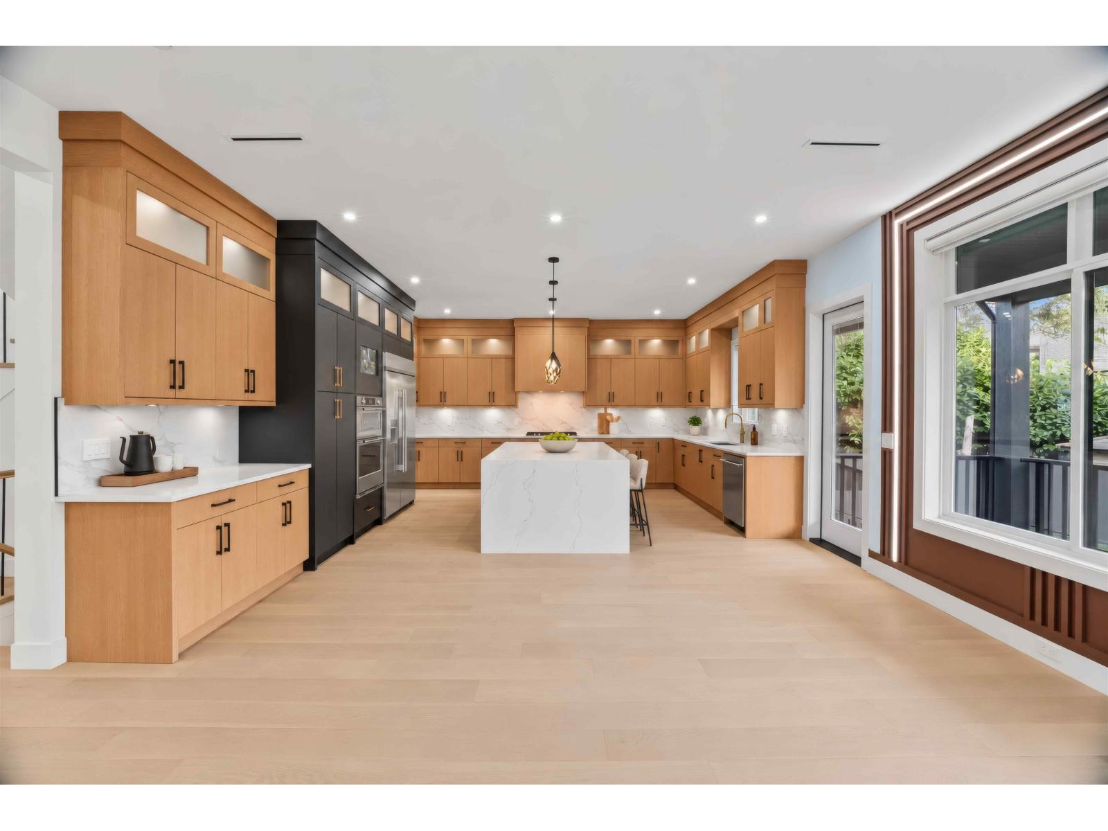 10284 167 Street Property Photo 11