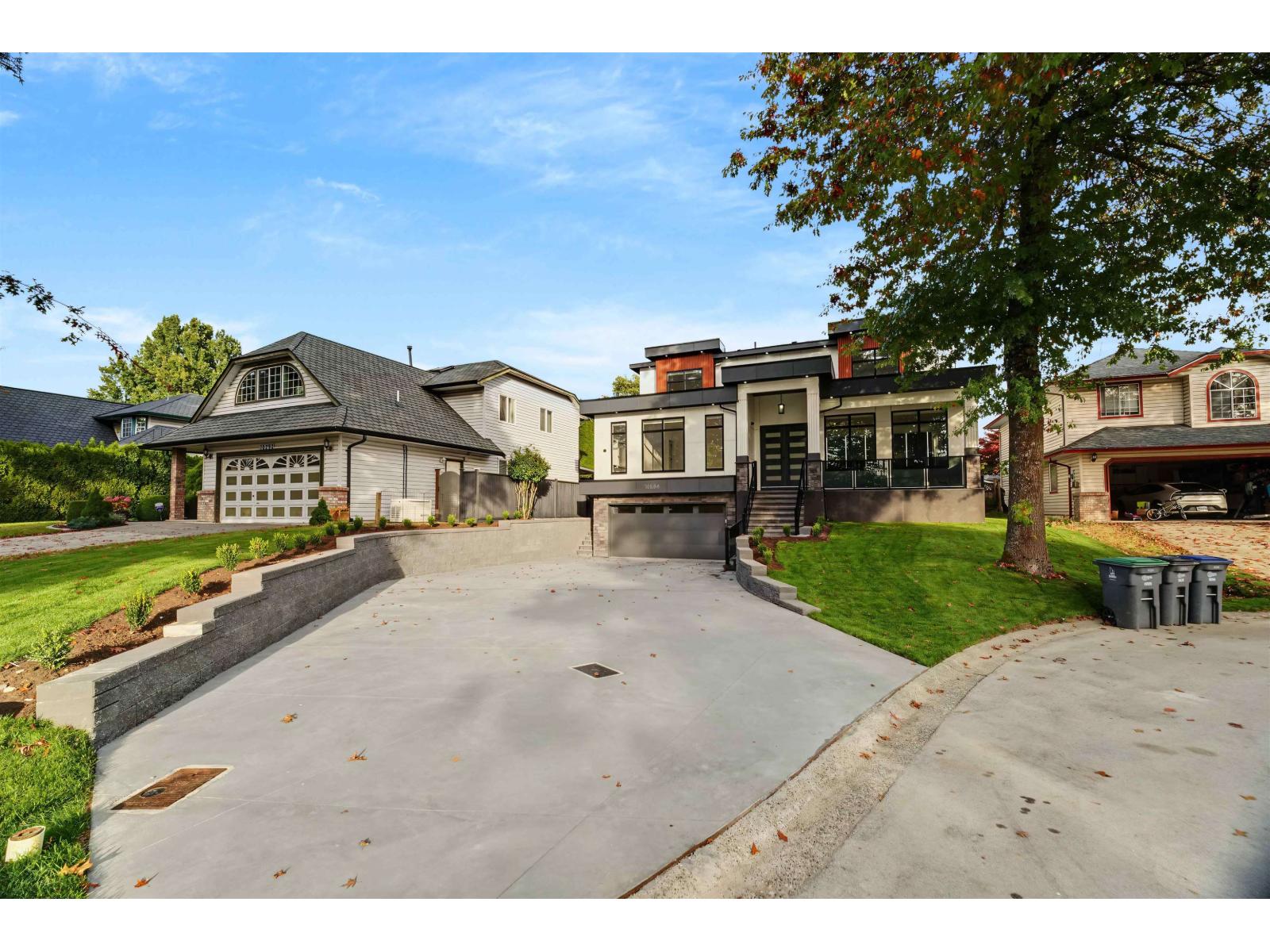 10284 167 Street Property Photo 36