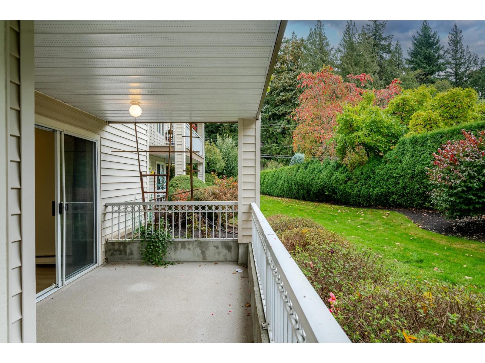 102 2491 Gladwin Road Property Photo 18