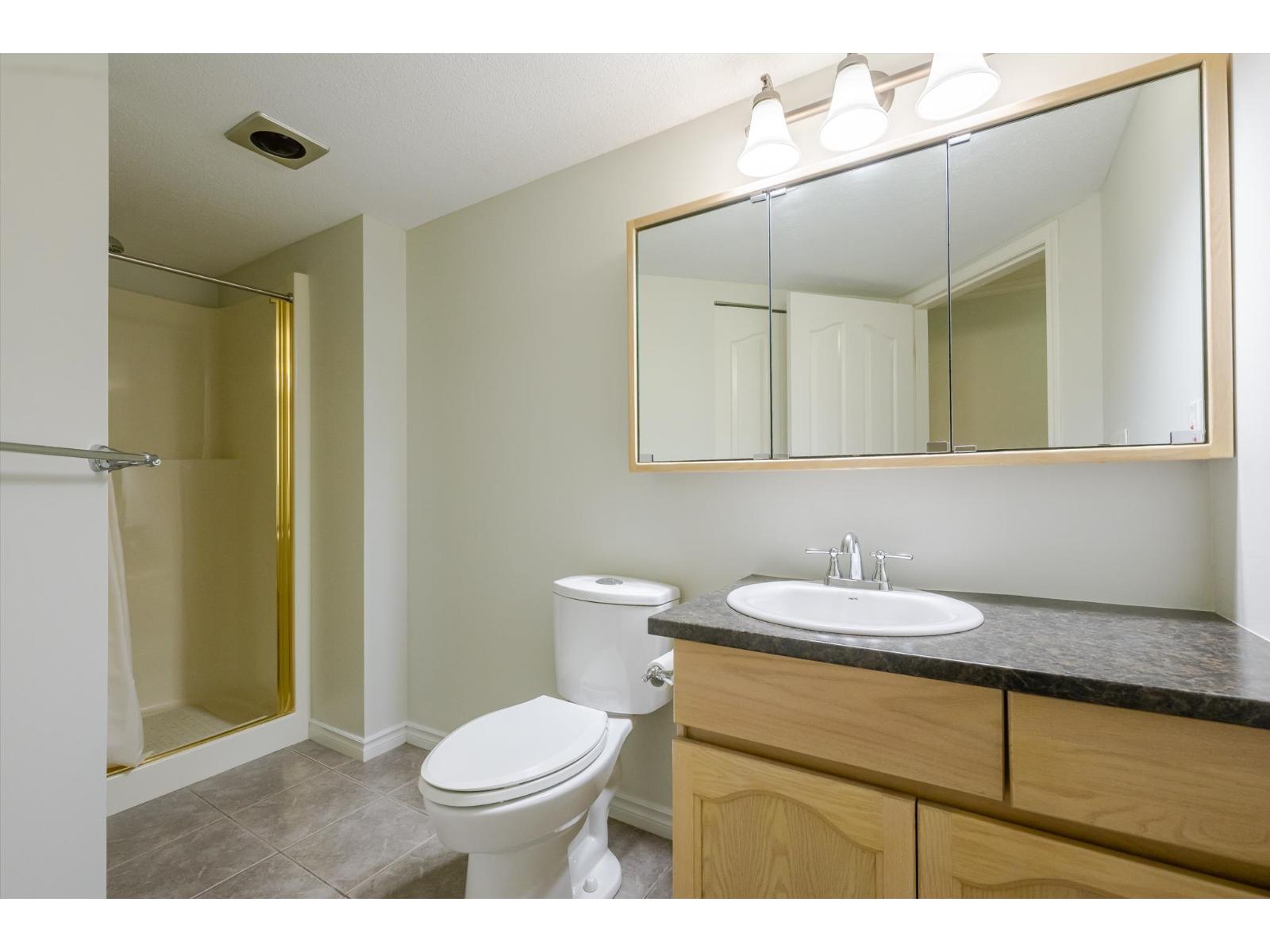 102 2491 Gladwin Road Property Photo 22