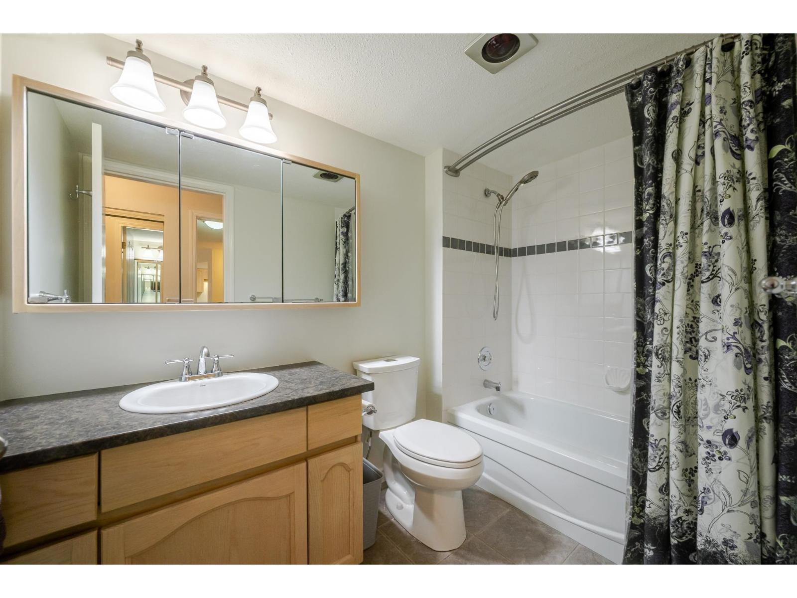 102 2491 Gladwin Road Property Photo 26