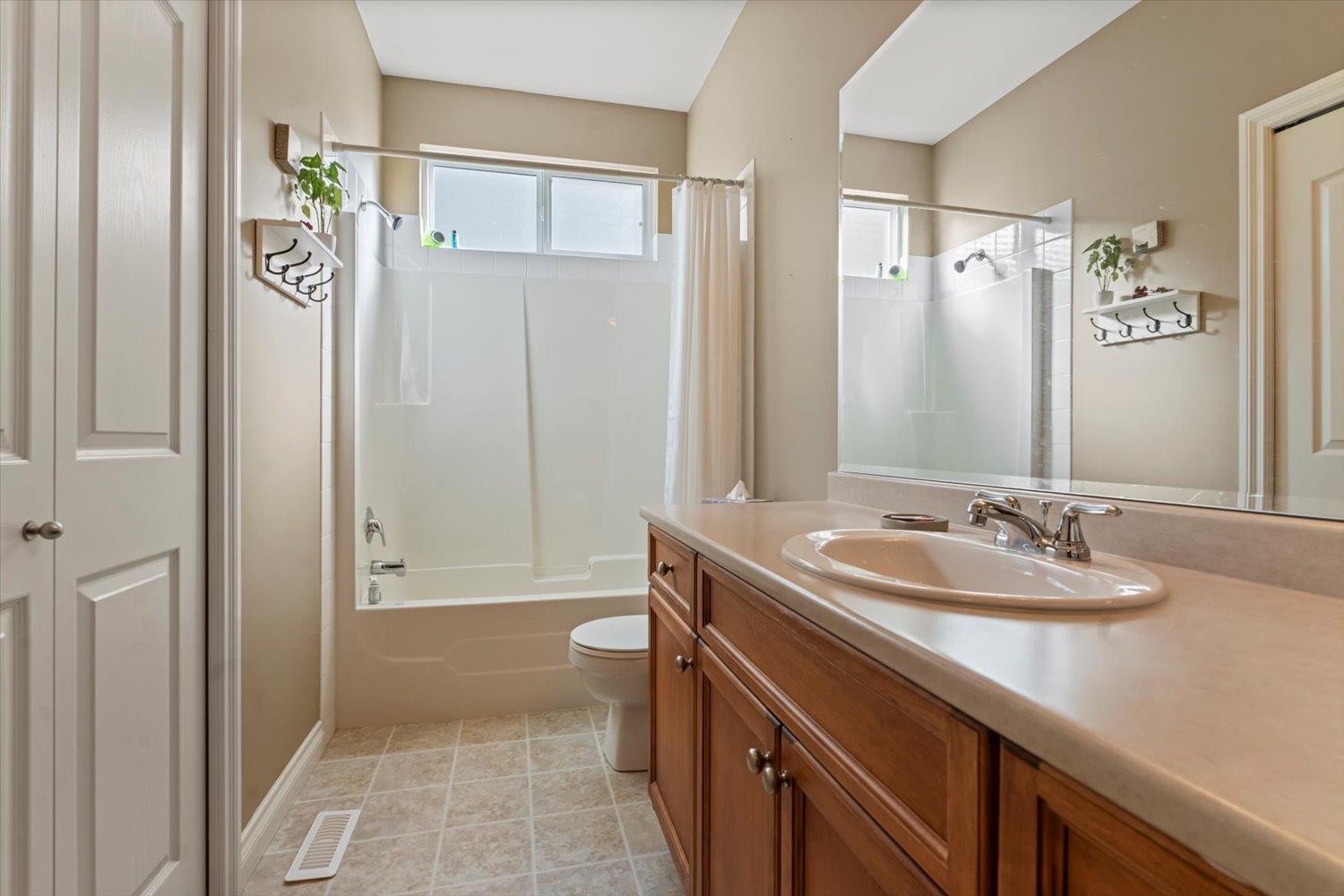 36220 Buckingham Drive Property Photo 25