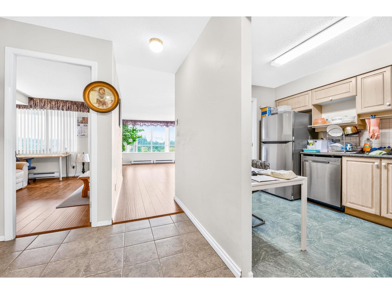 1406 15030 101 Avenue Property Photo 4