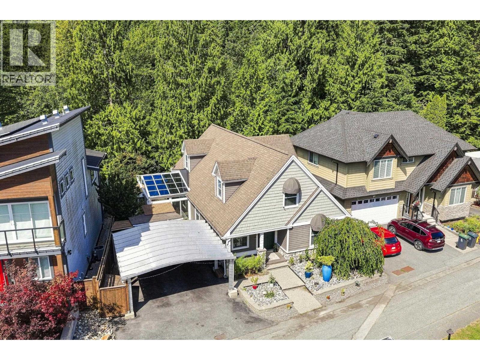 29 3295 Sunnyside Road Property Photo 33