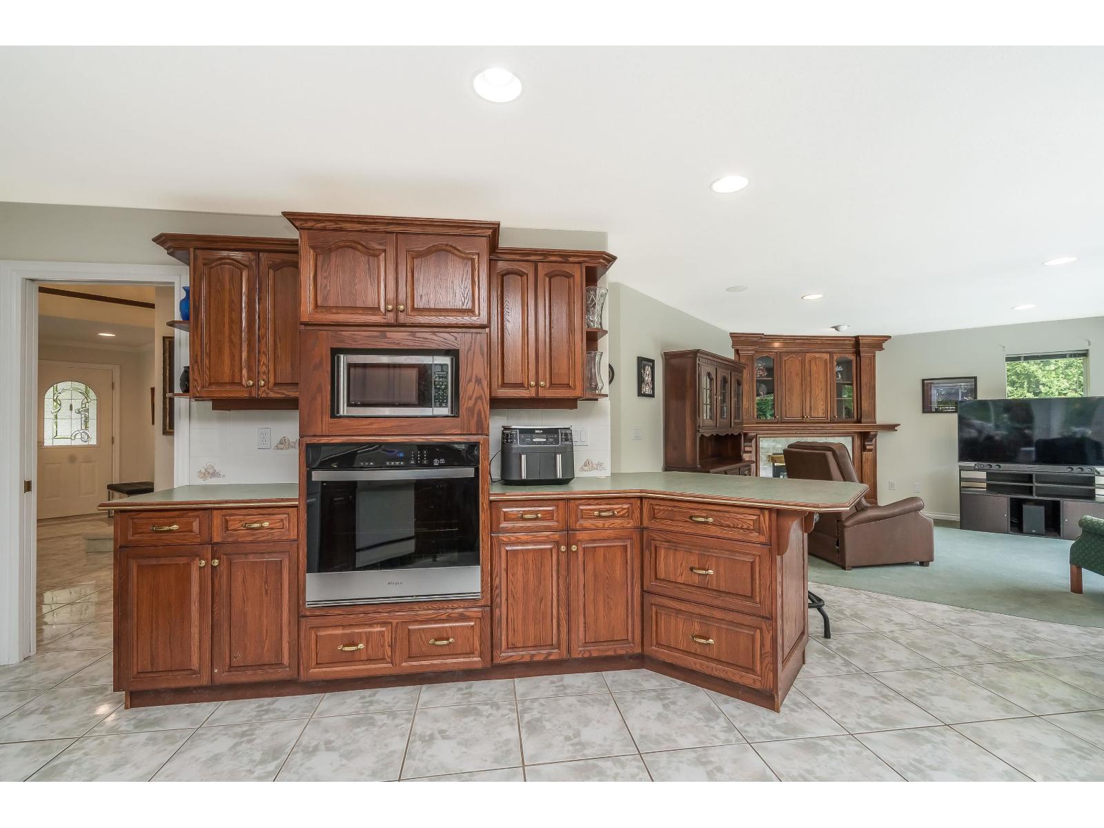 35846 Graystone Drive Property Photo 10