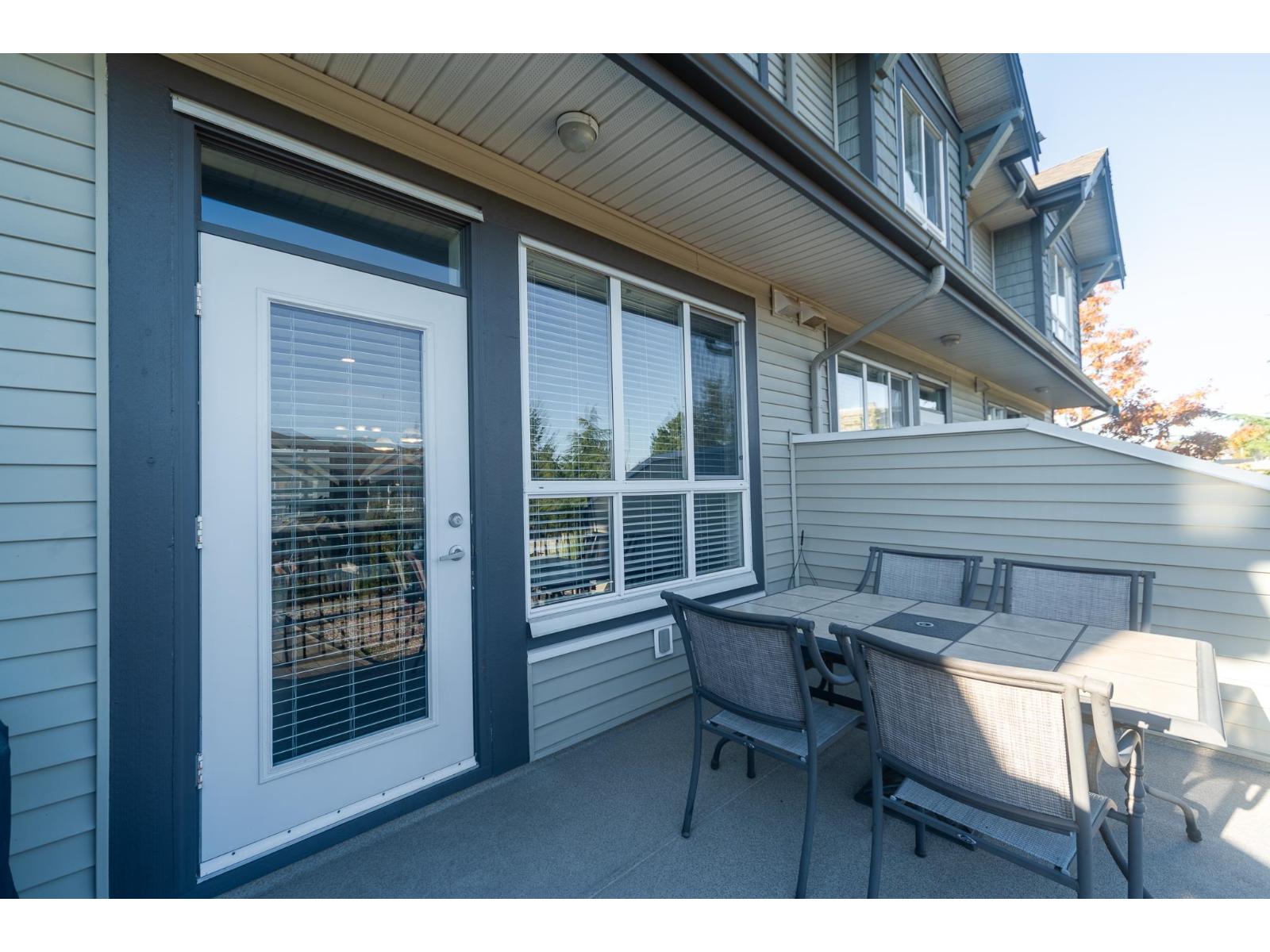 42 7848 170 Street Property Photo 4