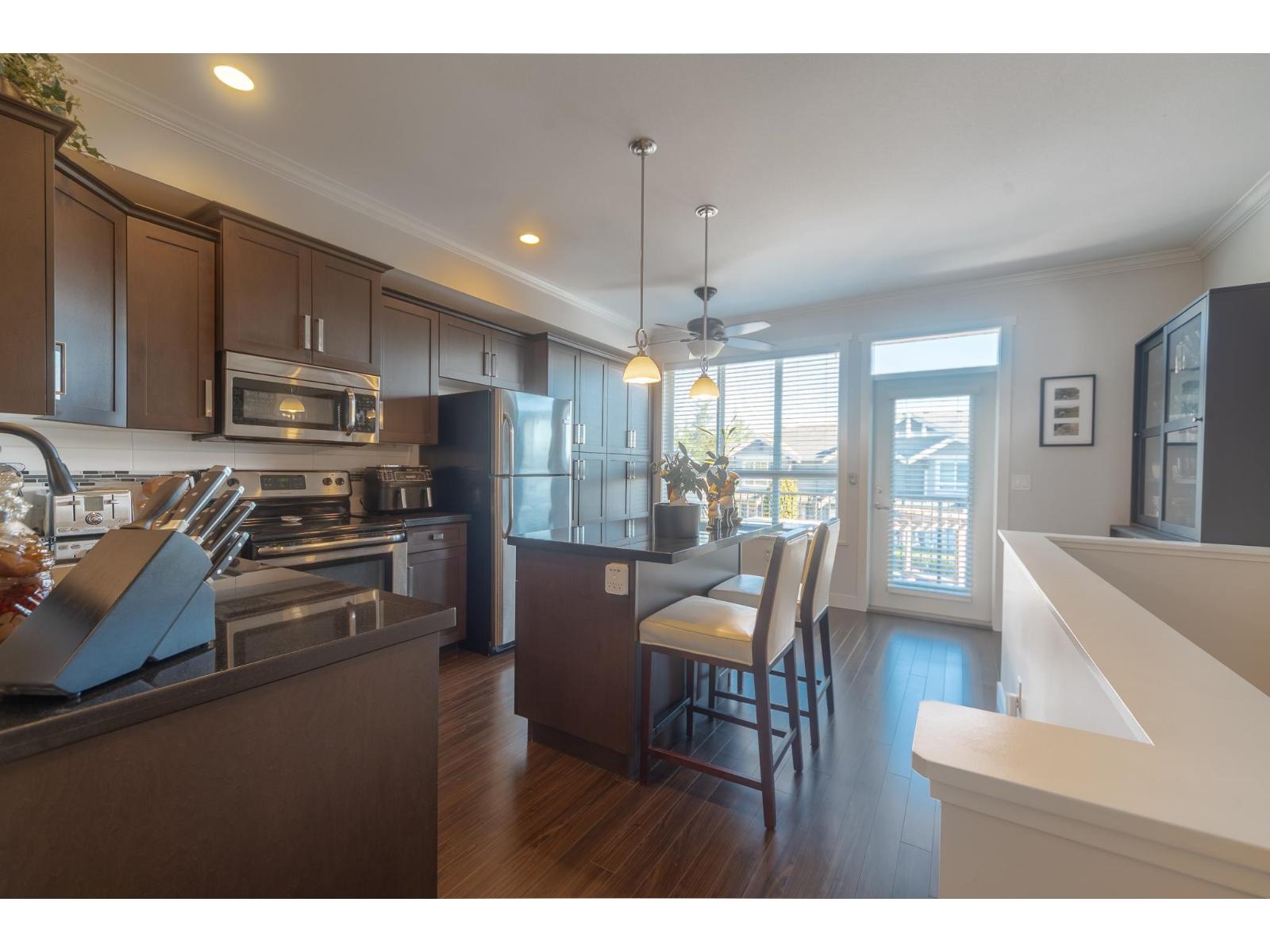 42 7848 170 Street Property Photo 10