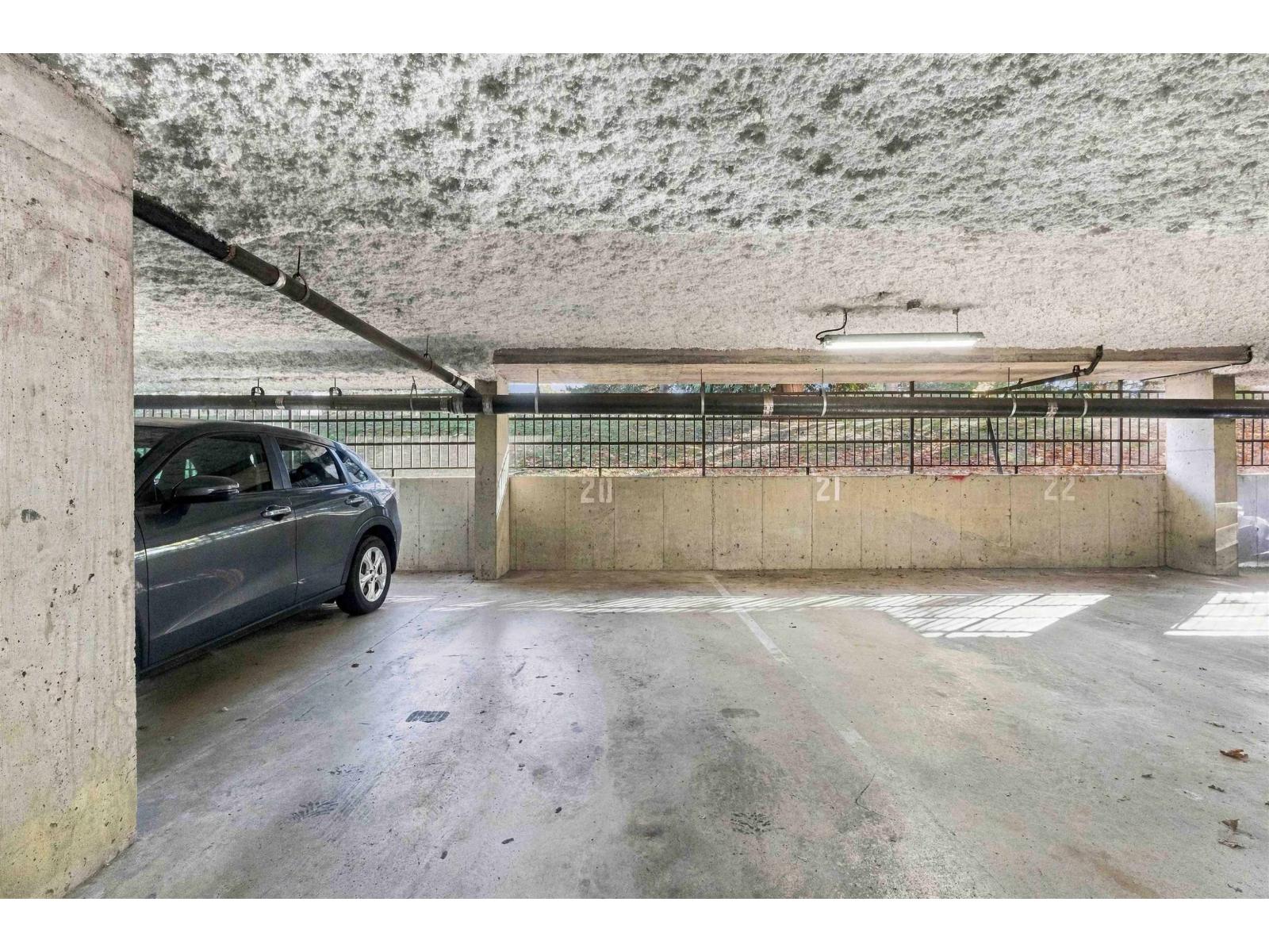 106 15288 100 Avenue Property Photo 28