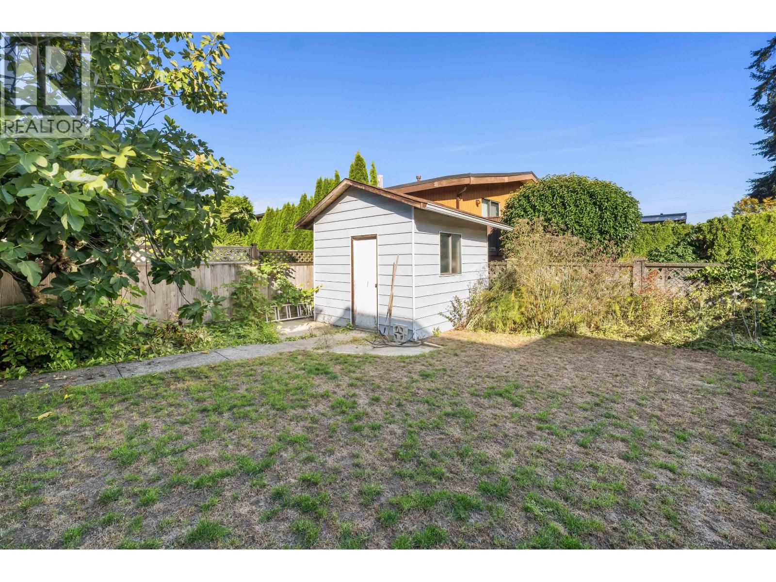 6530 Randolph Avenue Property Photo 27