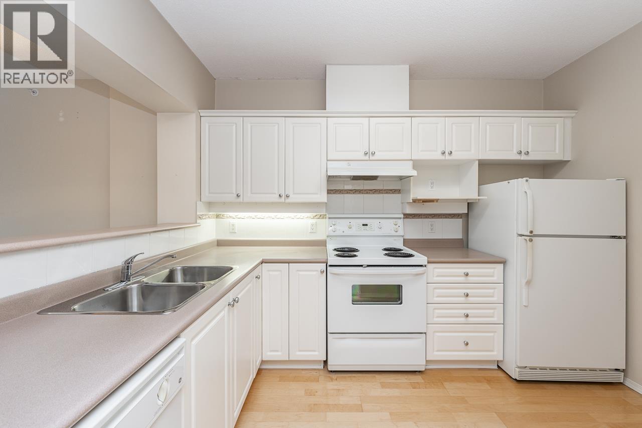 109 12148 224 Street Property Photo 6