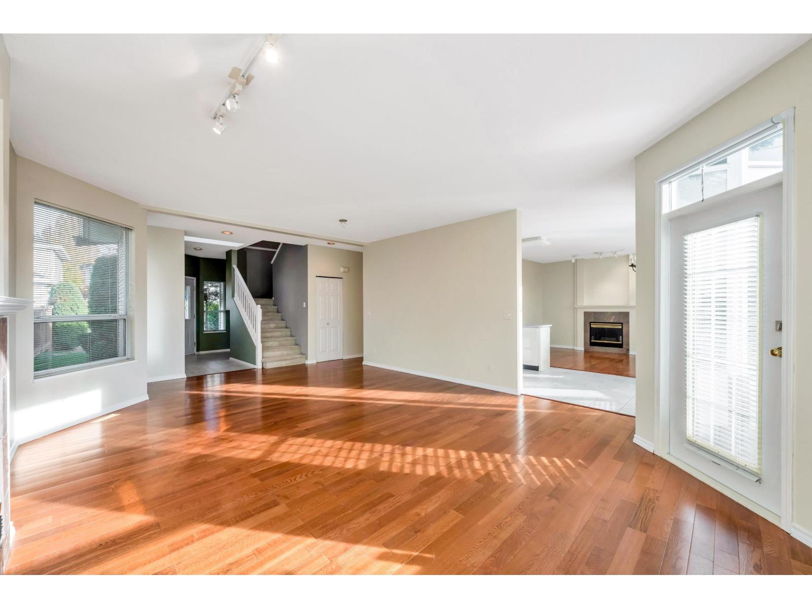 1 20881 87 Avenue Property Photo 5