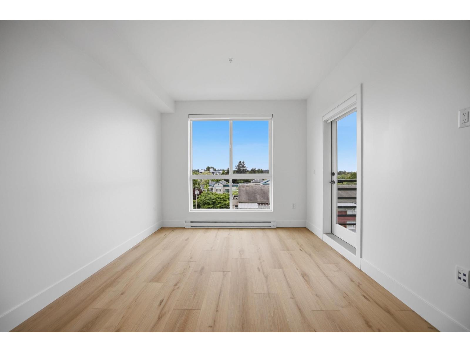 507 20769 Fraser Highway Property Photo 3