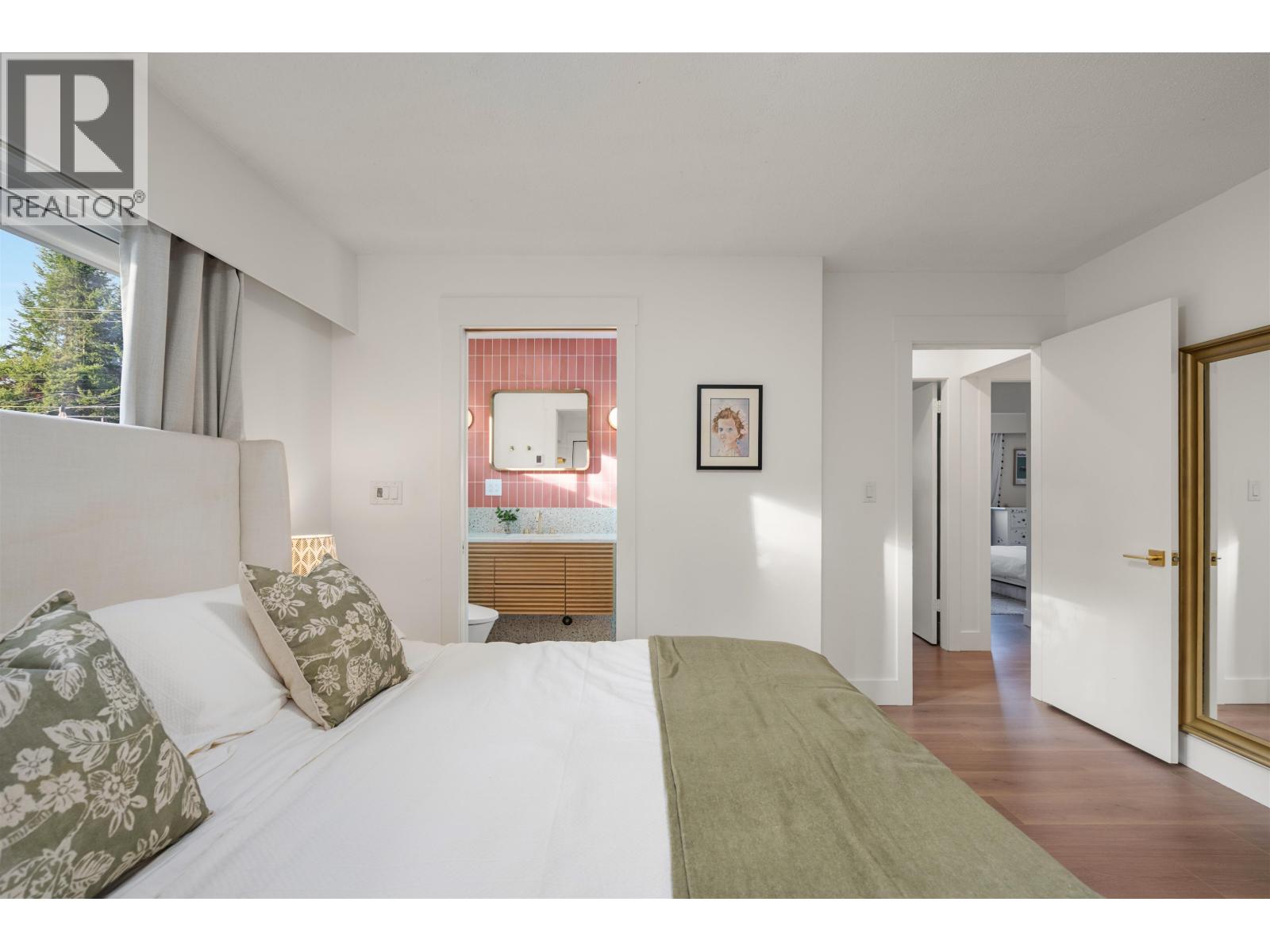 5974 16 Avenue Property Photo 19