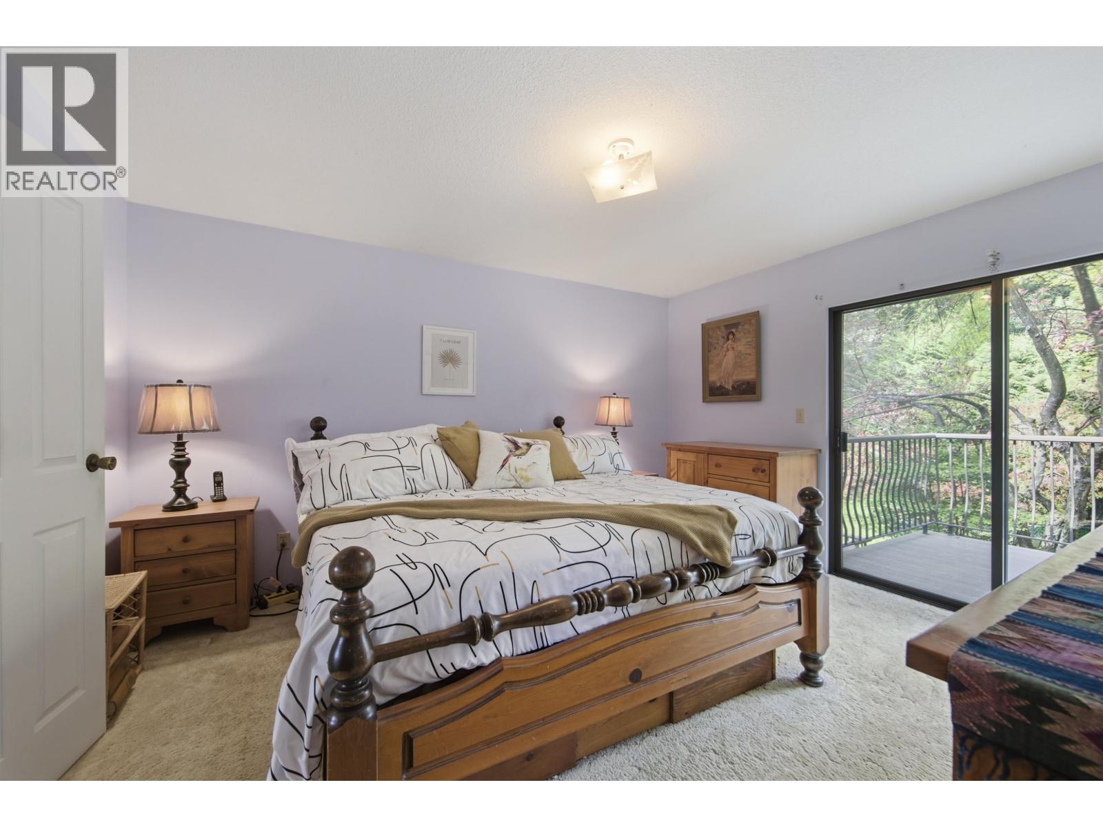 1215 Cypress Place Property Photo 15