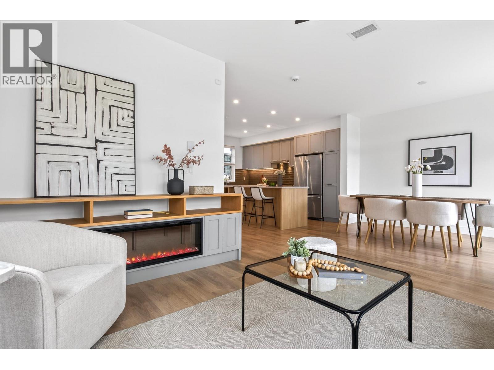131 1290 Mitchell Street Property Photo 1