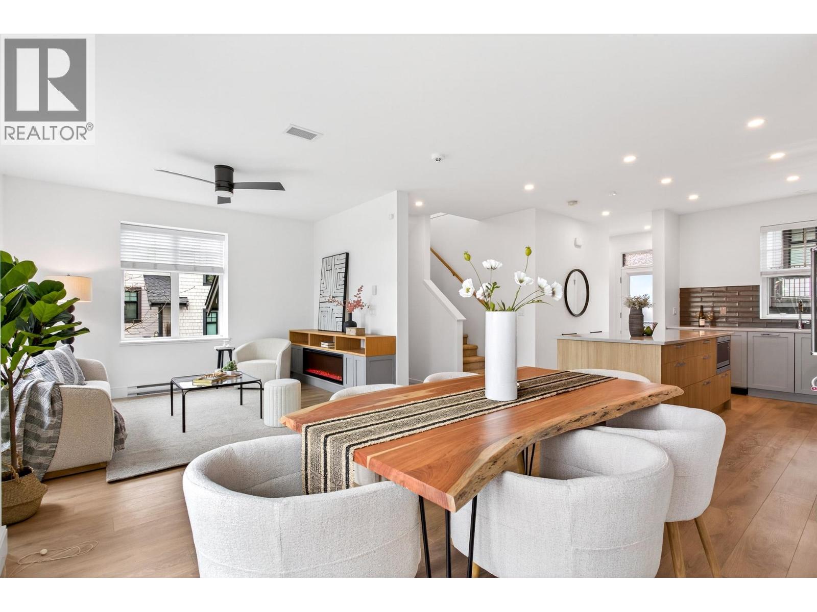 131 1290 Mitchell Street Property Photo 2