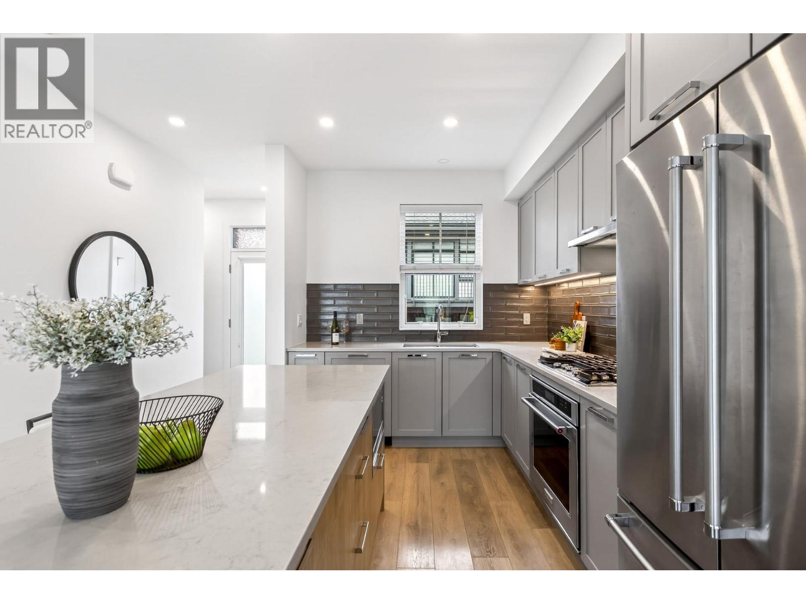 131 1290 Mitchell Street Property Photo 10
