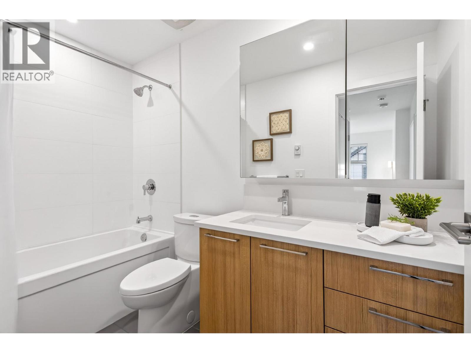 131 1290 Mitchell Street Property Photo 24