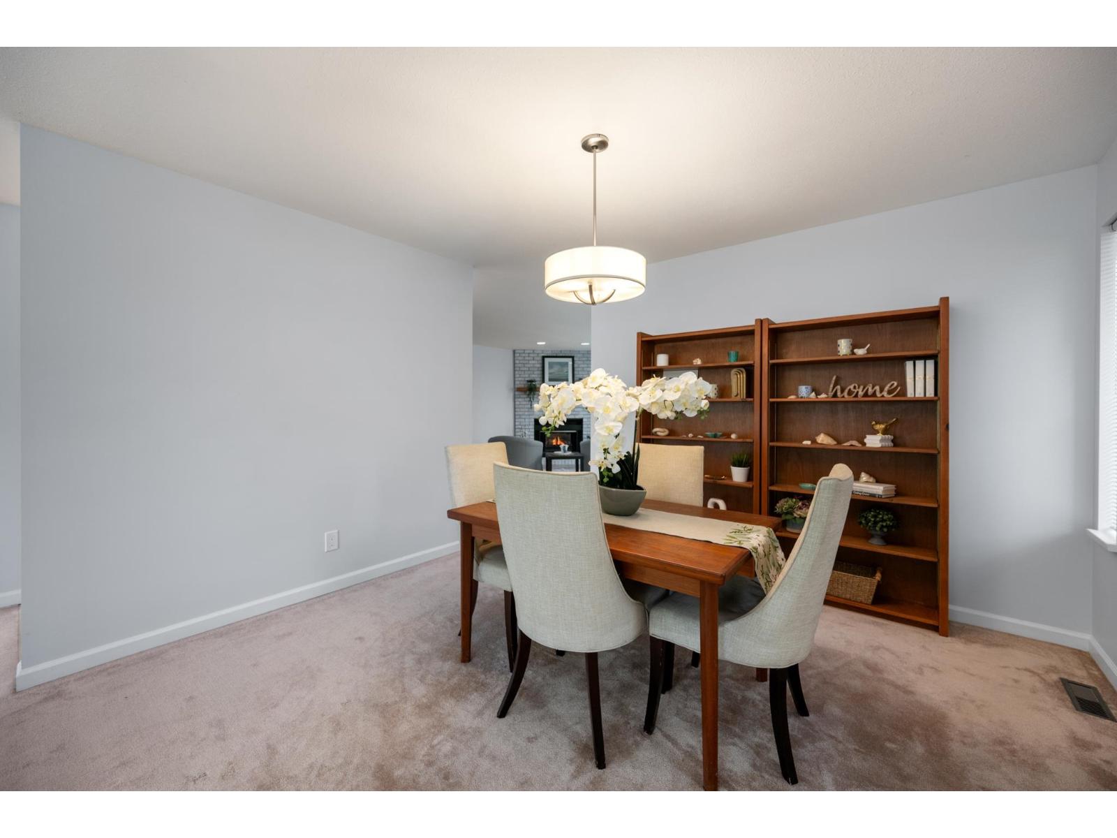14129 16a Avenue Property Photo 9