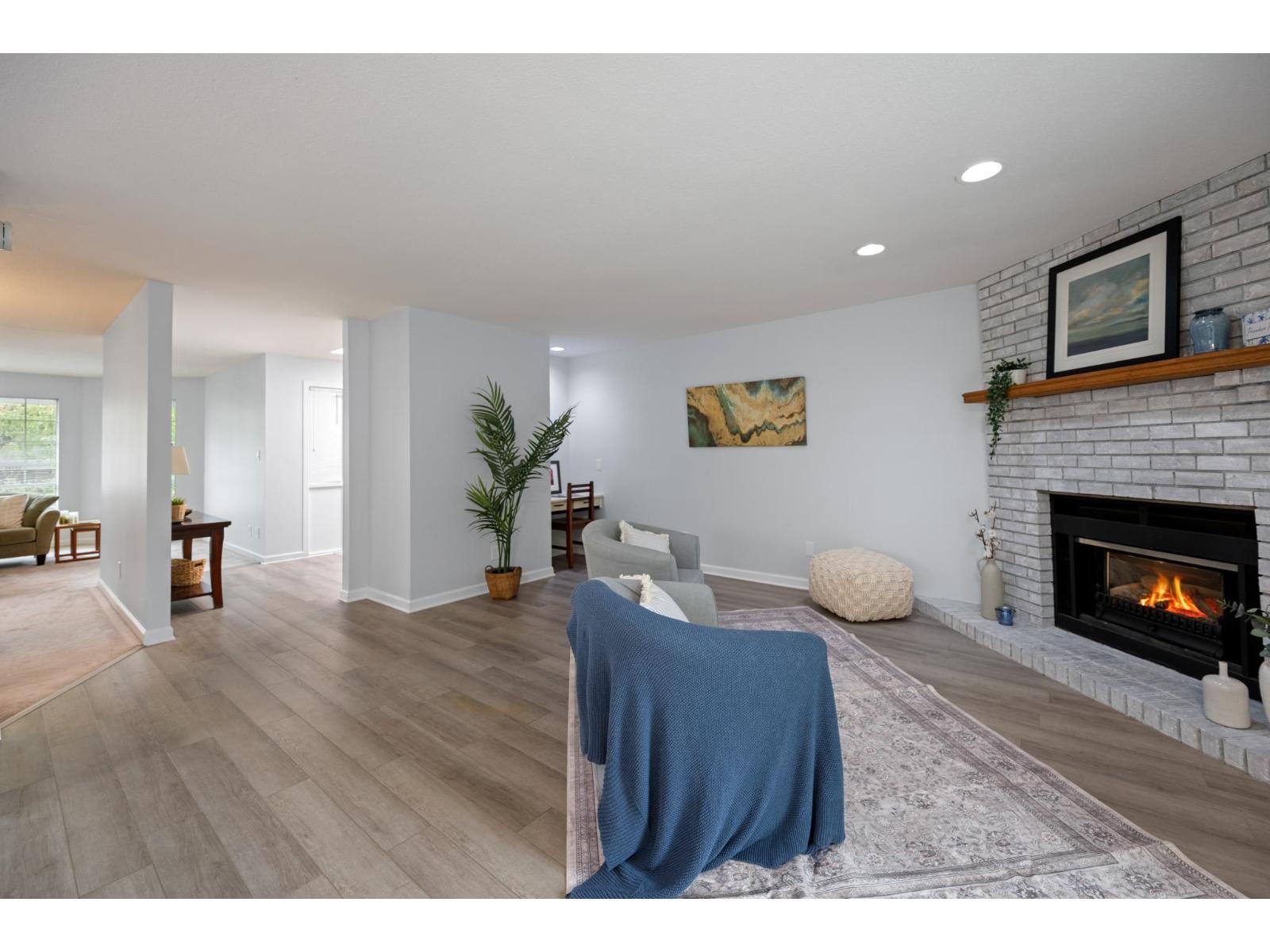 14129 16a Avenue Property Photo 24