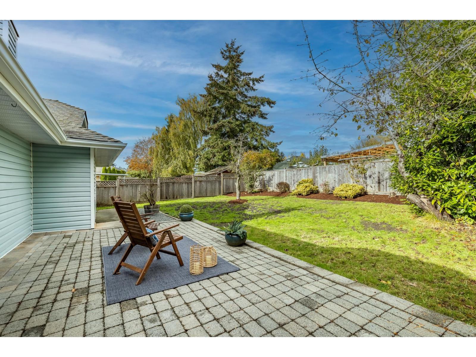 14129 16a Avenue Property Photo 39