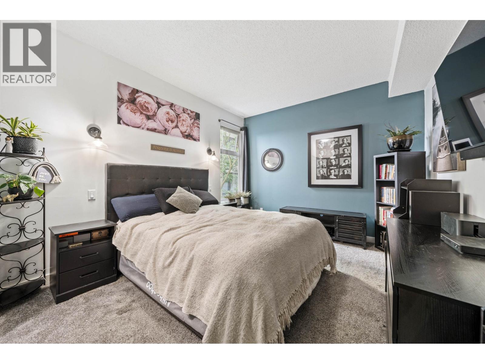 210 1924 Comox Street Property Photo 22