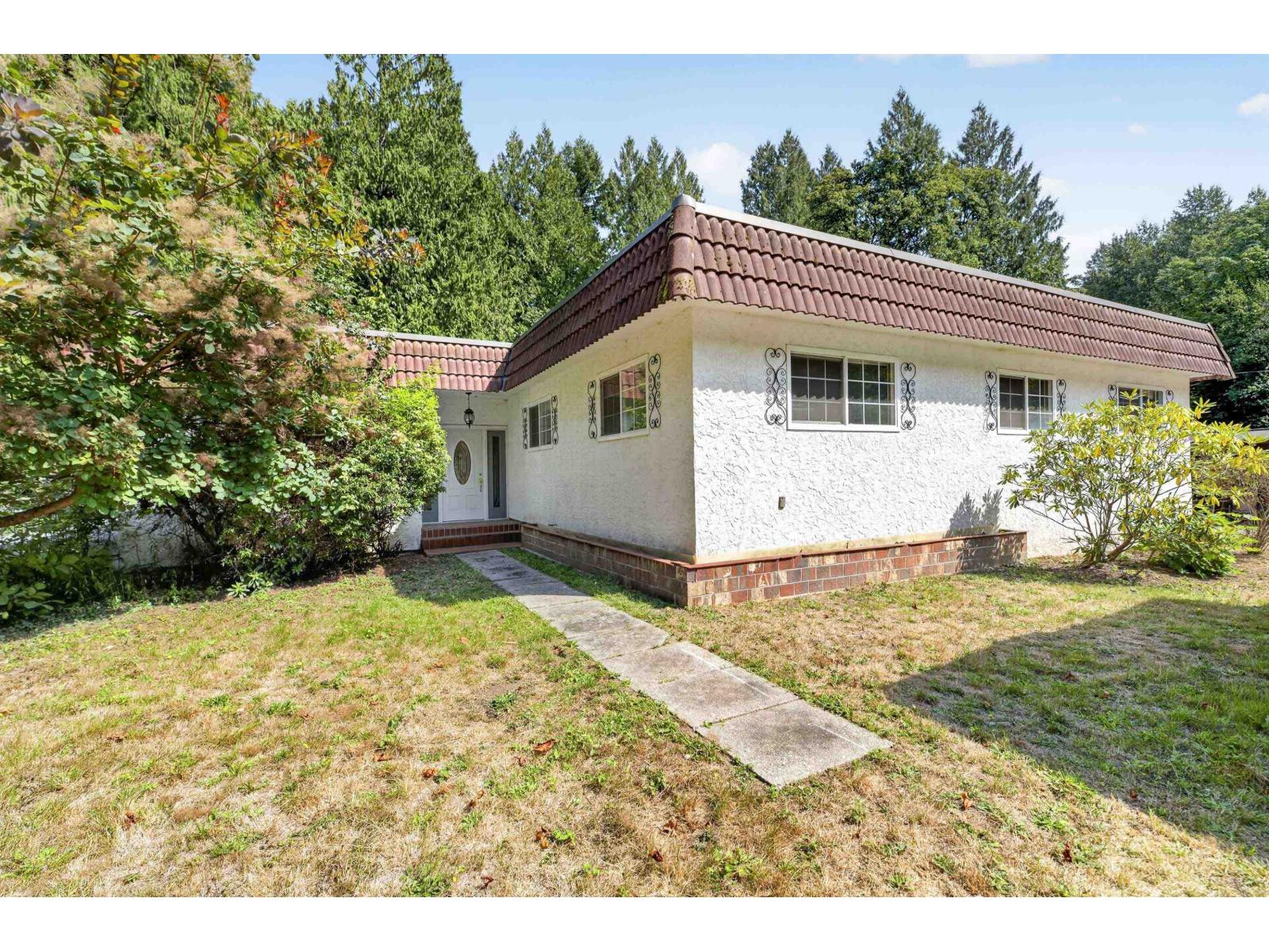 25376 80 Avenue Property Photo 7