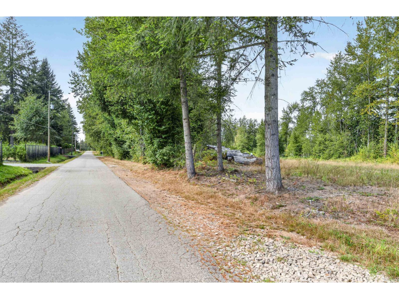 25376 80 Avenue Property Photo 34