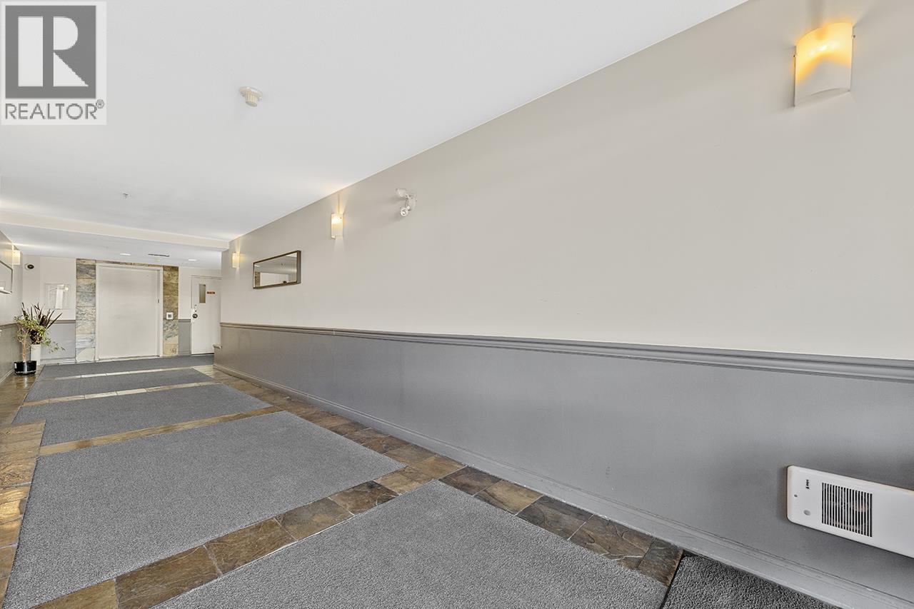 211 868 Kingsway Property Photo 16
