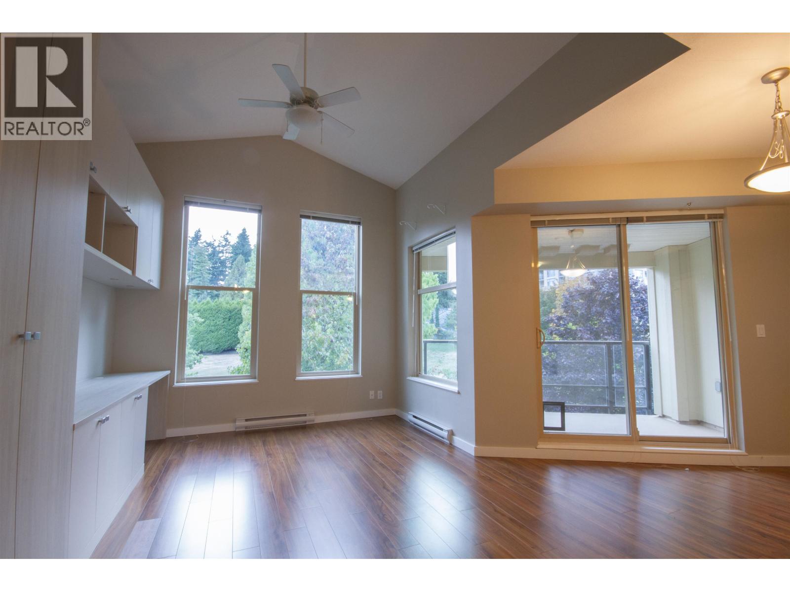 402 265 Ross Drive Property Photo 2
