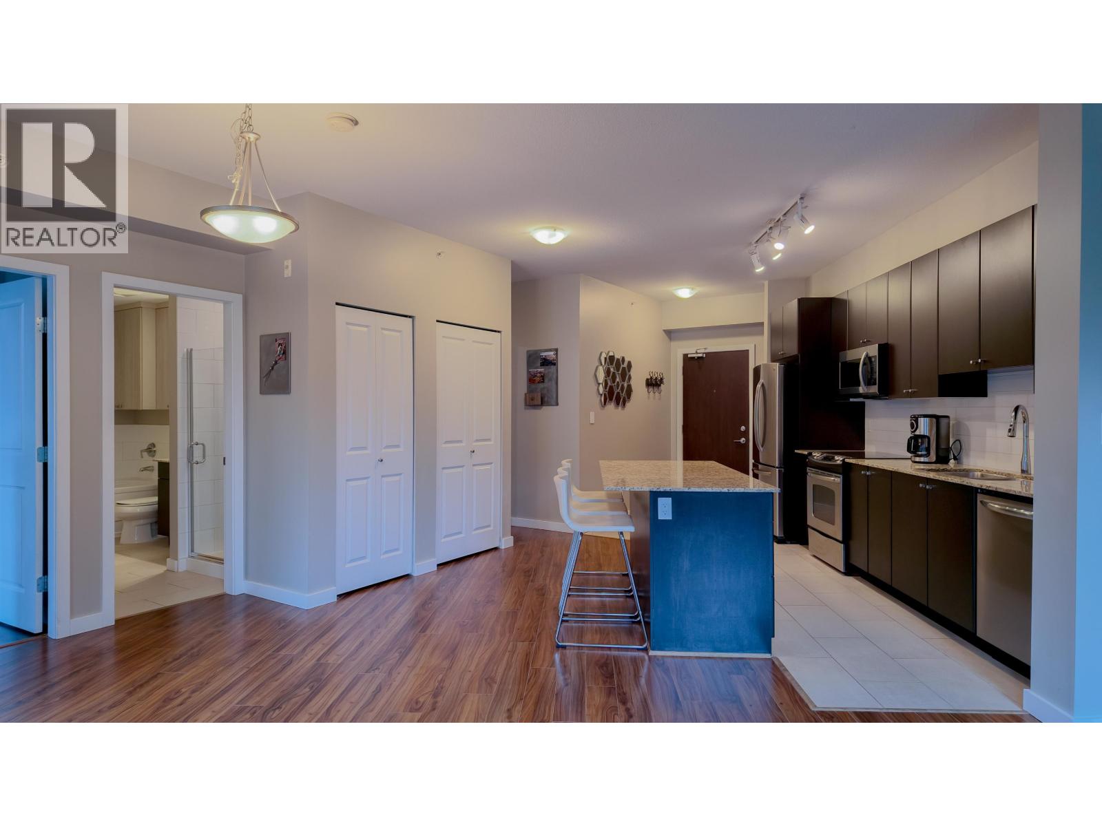 402 265 Ross Drive Property Photo 13