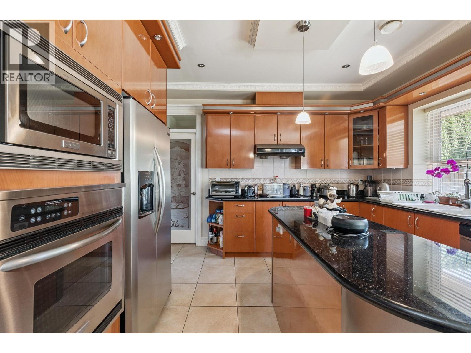 6320 Bassett Road Property Photo 11