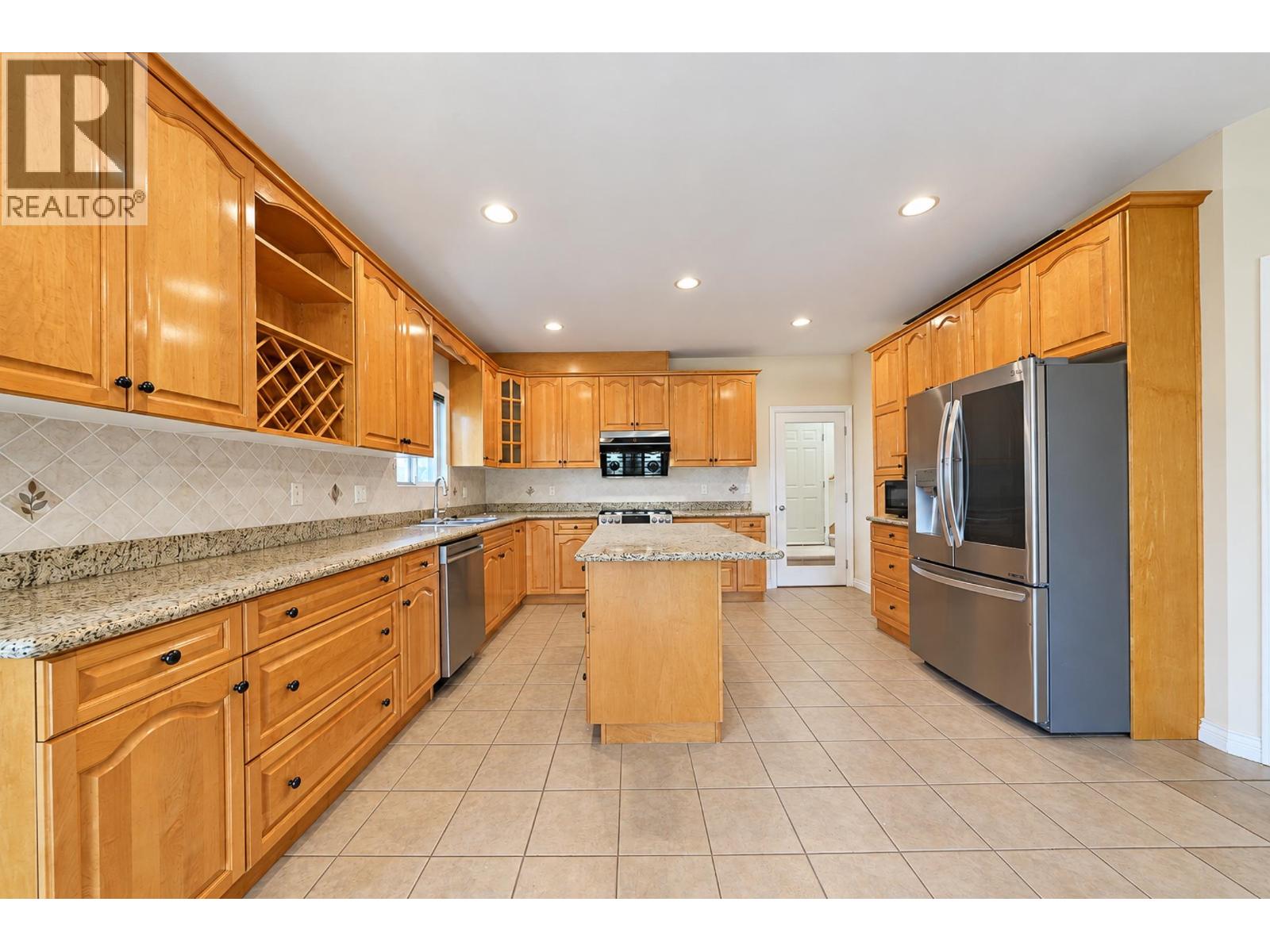 5755 Burns Place Property Photo 16