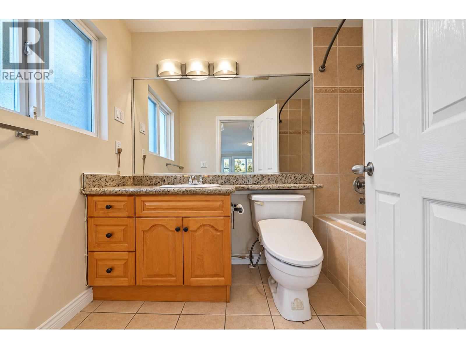5755 Burns Place Property Photo 32