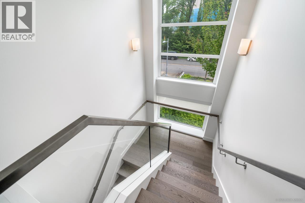 105 6622 Pearson Way Property Photo 13