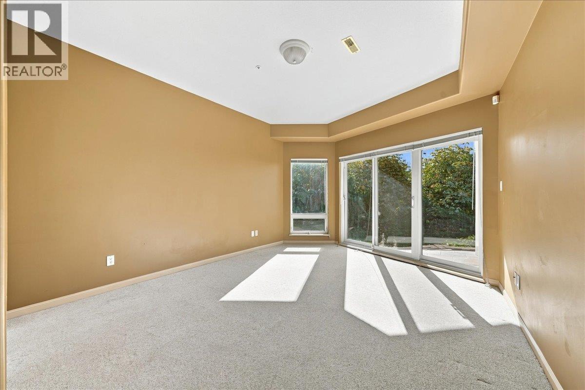 2790 Chelsea Close Property Photo 32
