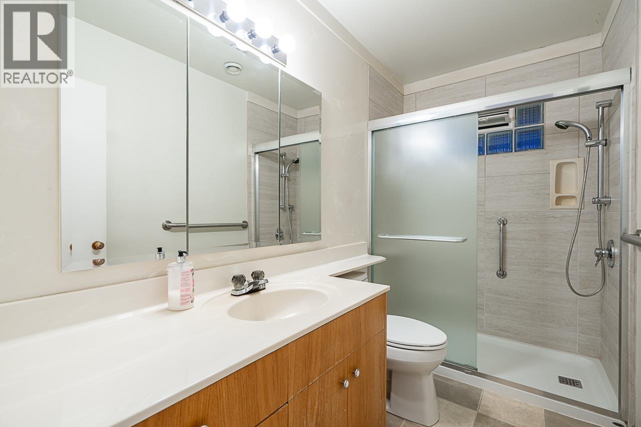 2265 Inglewood Avenue Property Photo 19