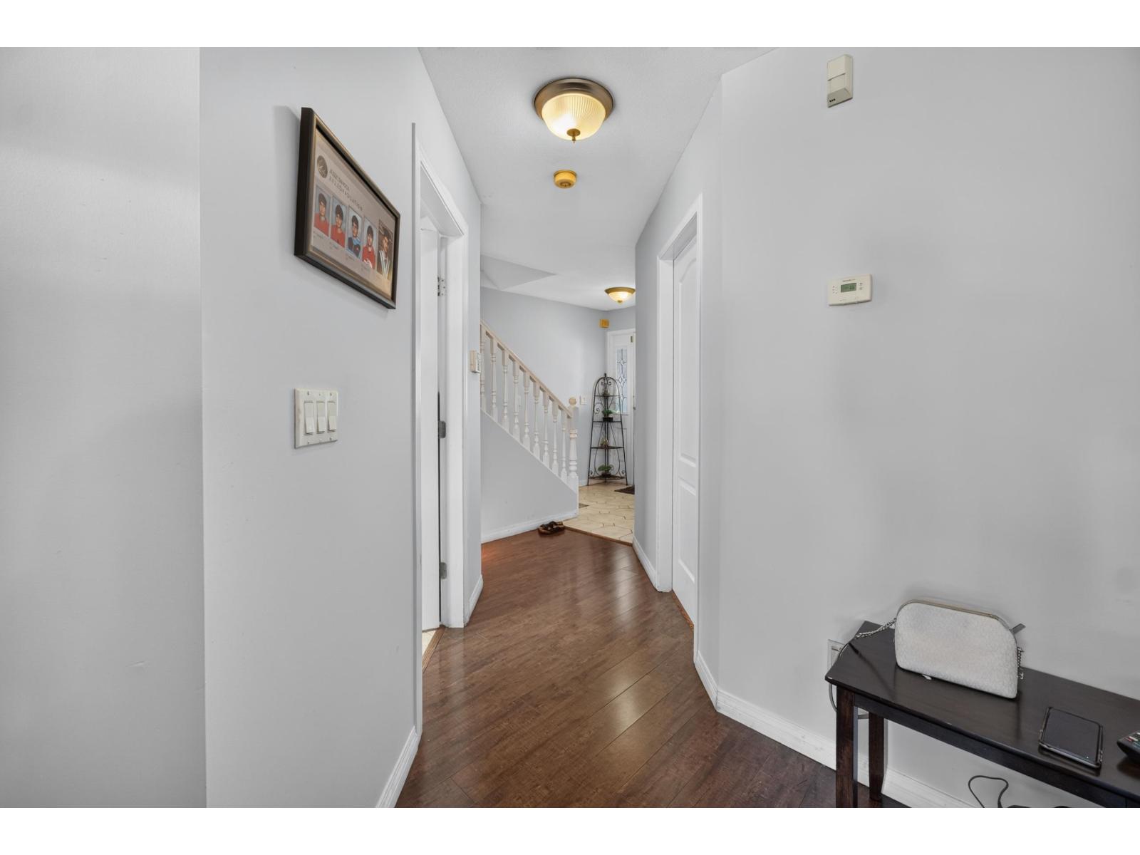 15 7250 122 Street Property Photo 4