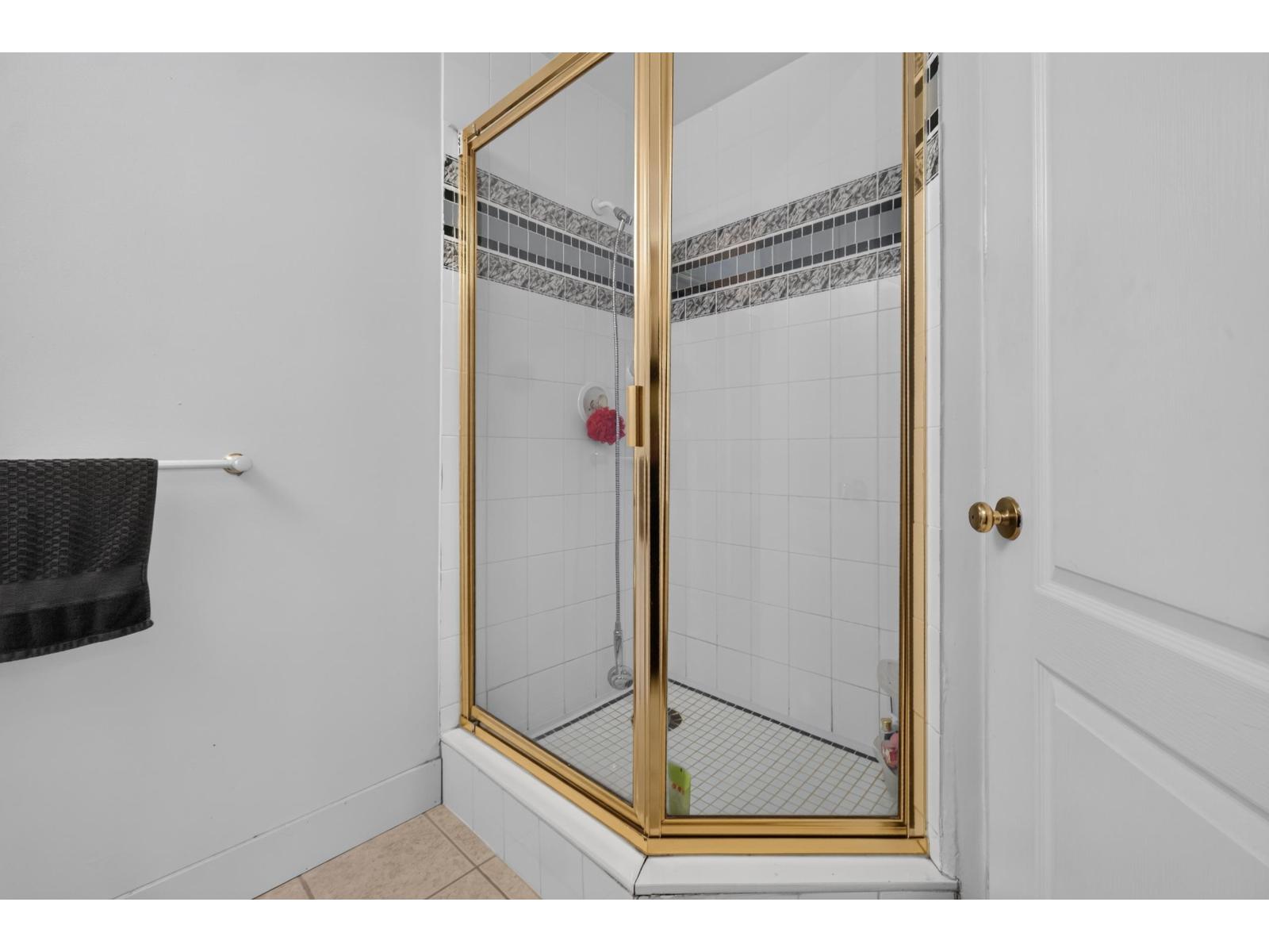 15 7250 122 Street Property Photo 28