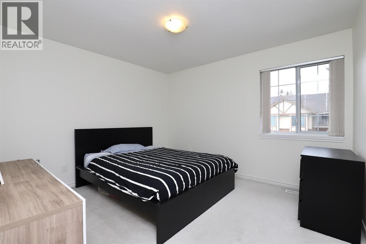 16 21409 Dewdney Trunk Road Property Photo 7