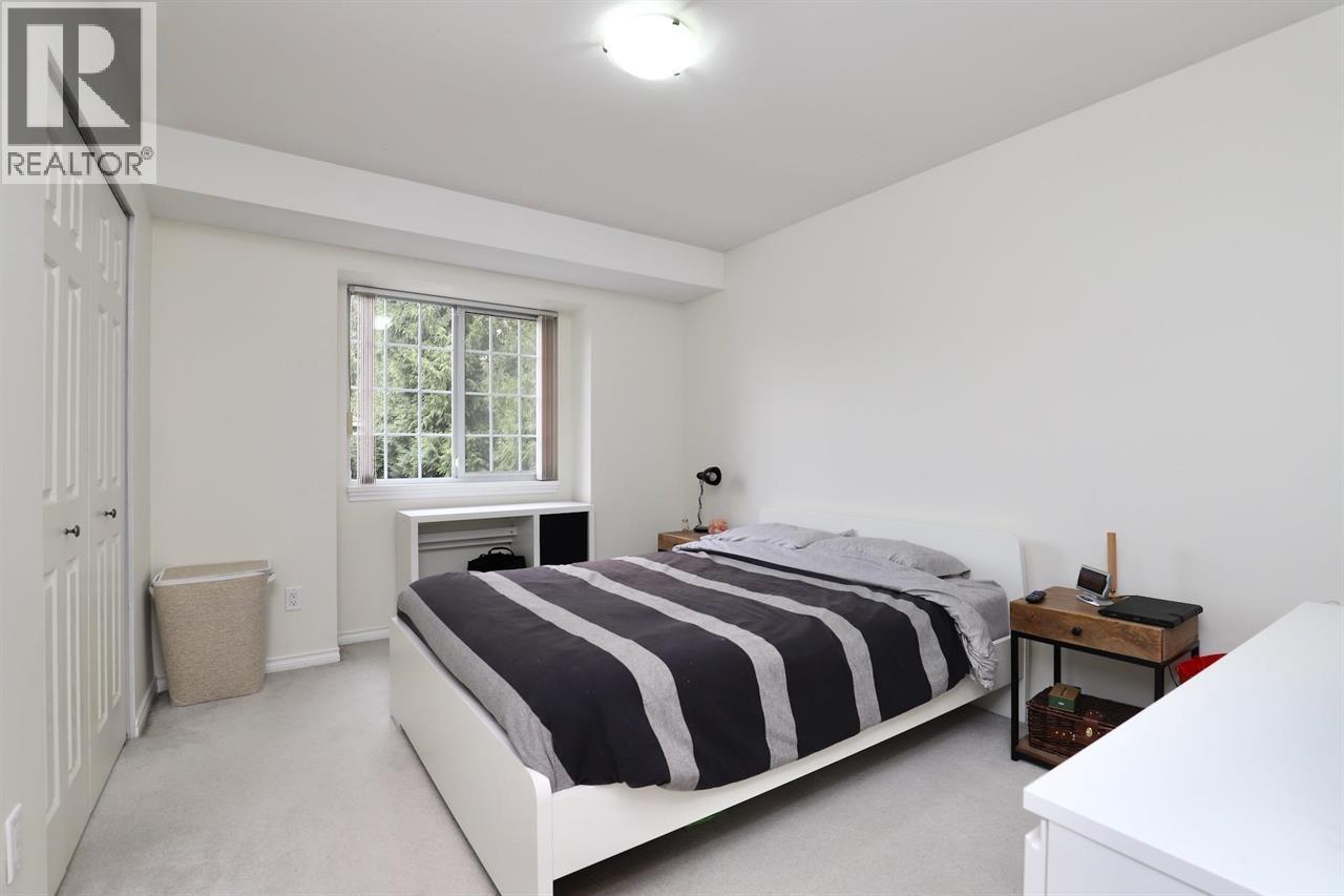 16 21409 Dewdney Trunk Road Property Photo 8
