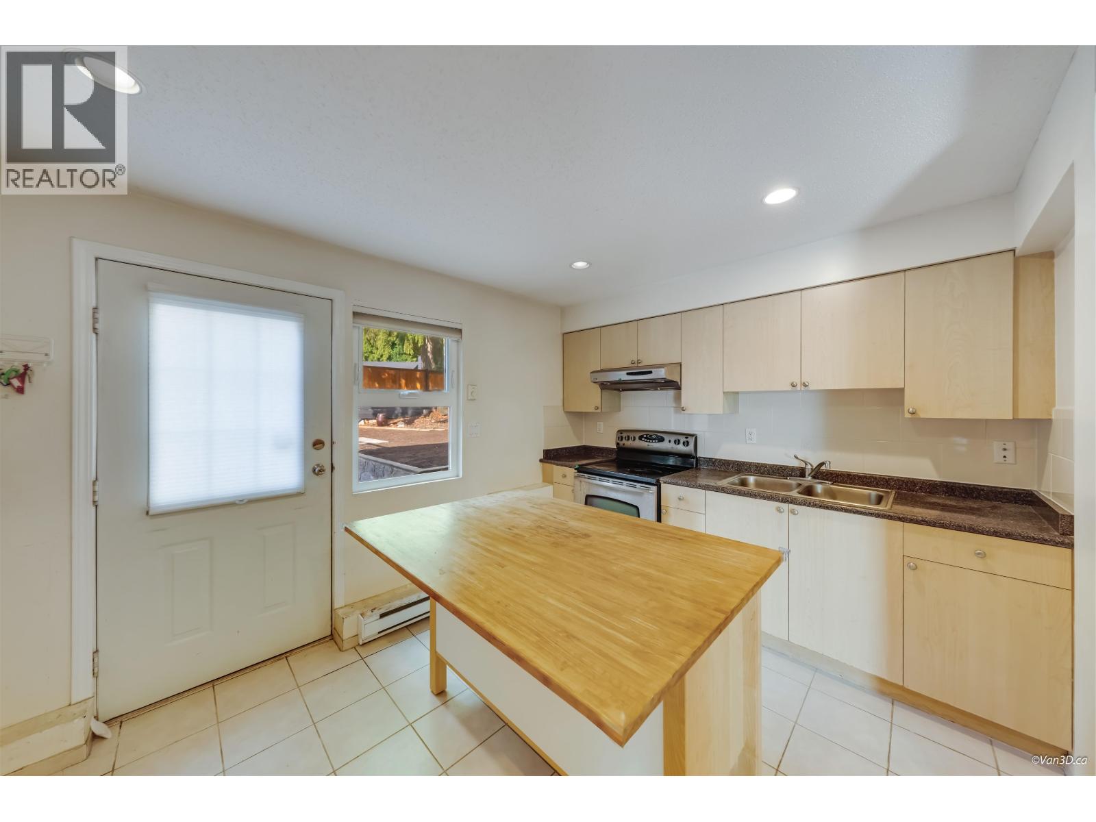 1201 Noons Creek Drive Property Photo 29