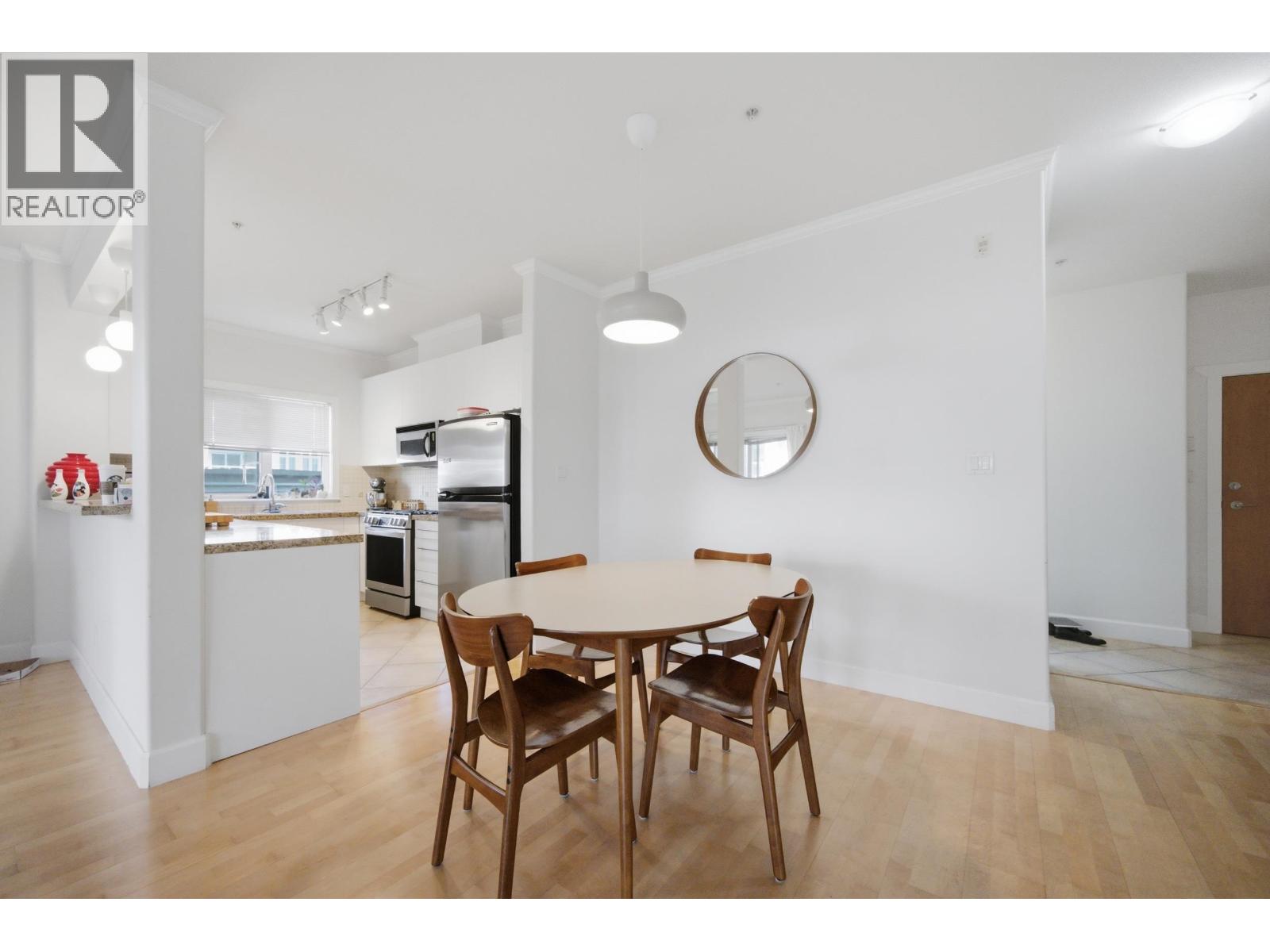 107 4211 Bayview Street Property Photo 3