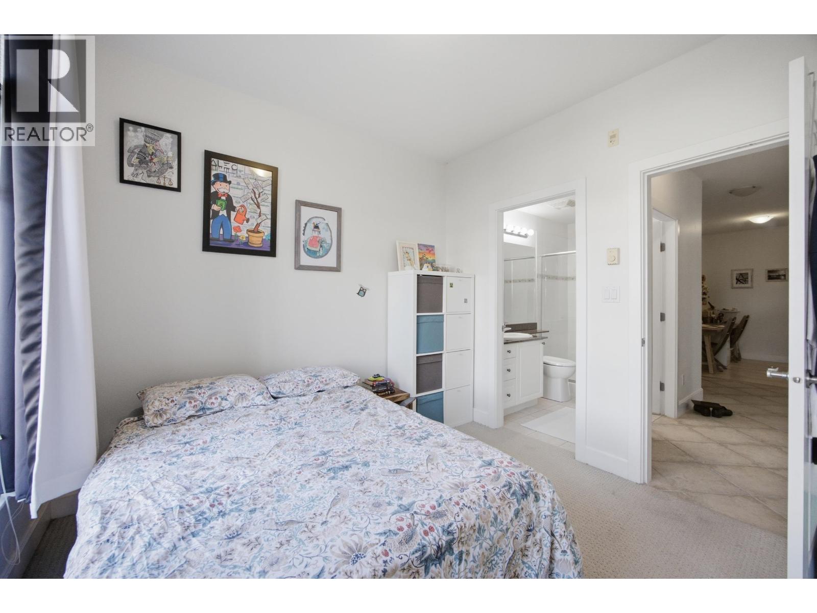 107 4211 Bayview Street Property Photo 12