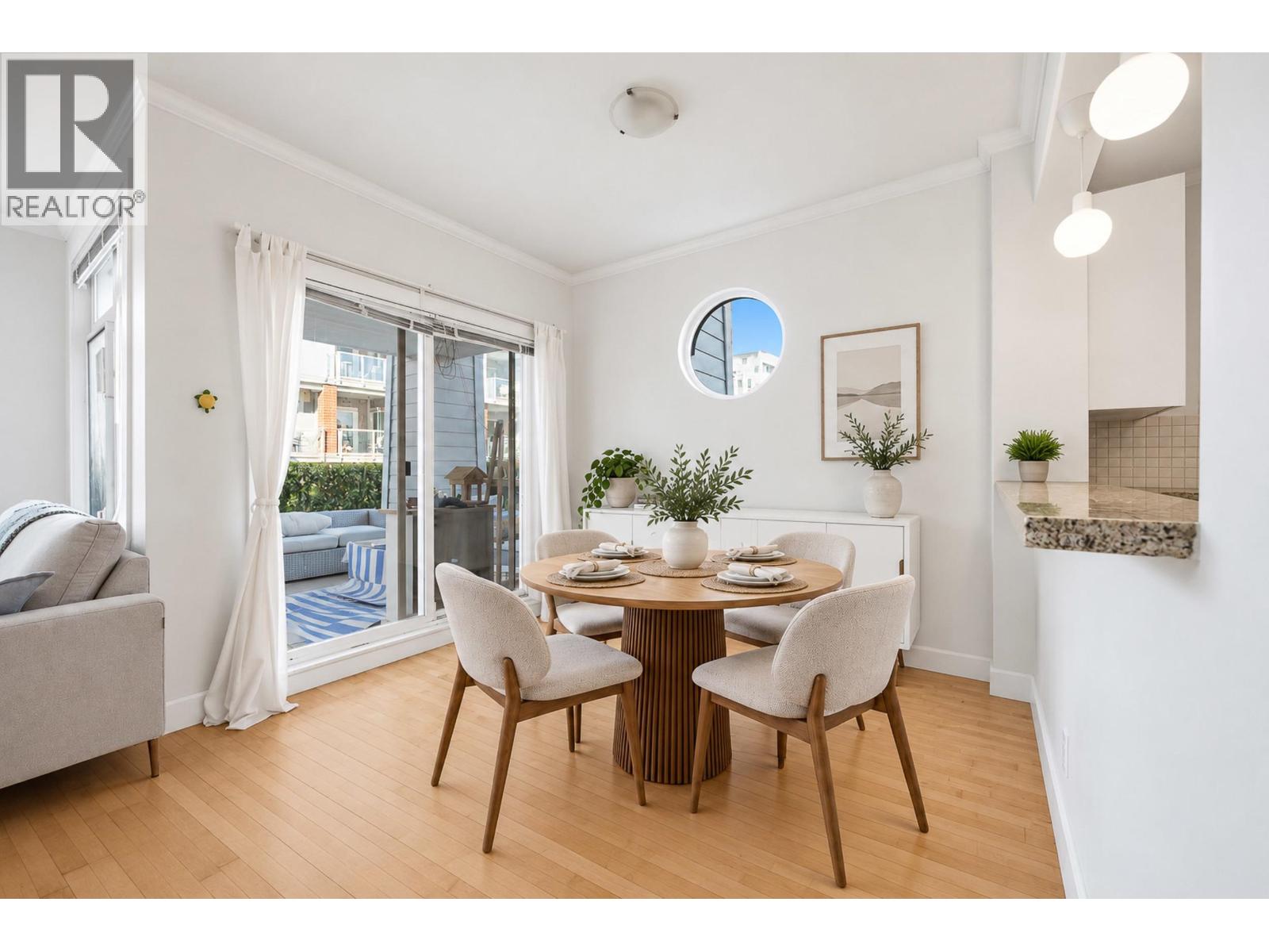 107 4211 Bayview Street Property Photo 29
