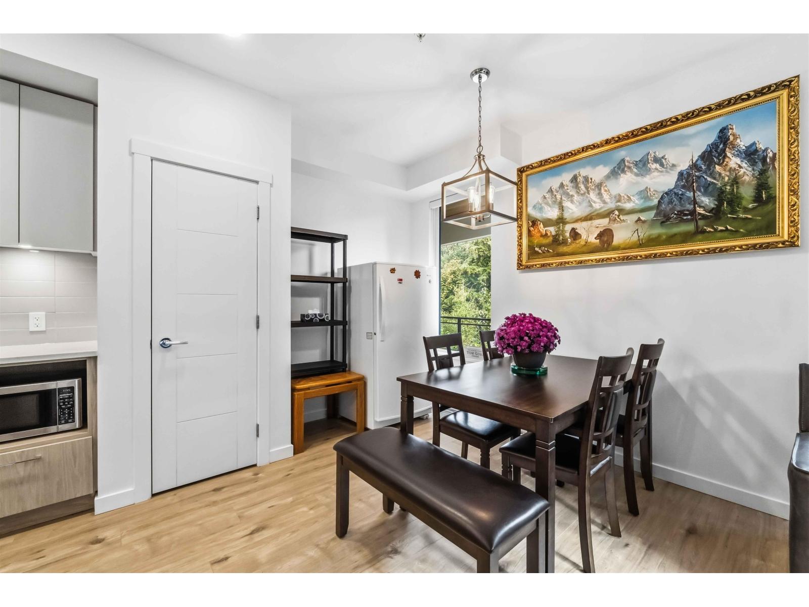 203 3182 Gladwin Road Property Photo 17