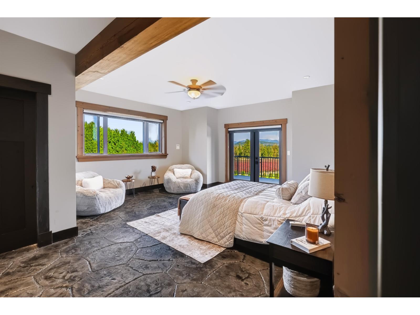7460 Bradner Road Property Photo 14