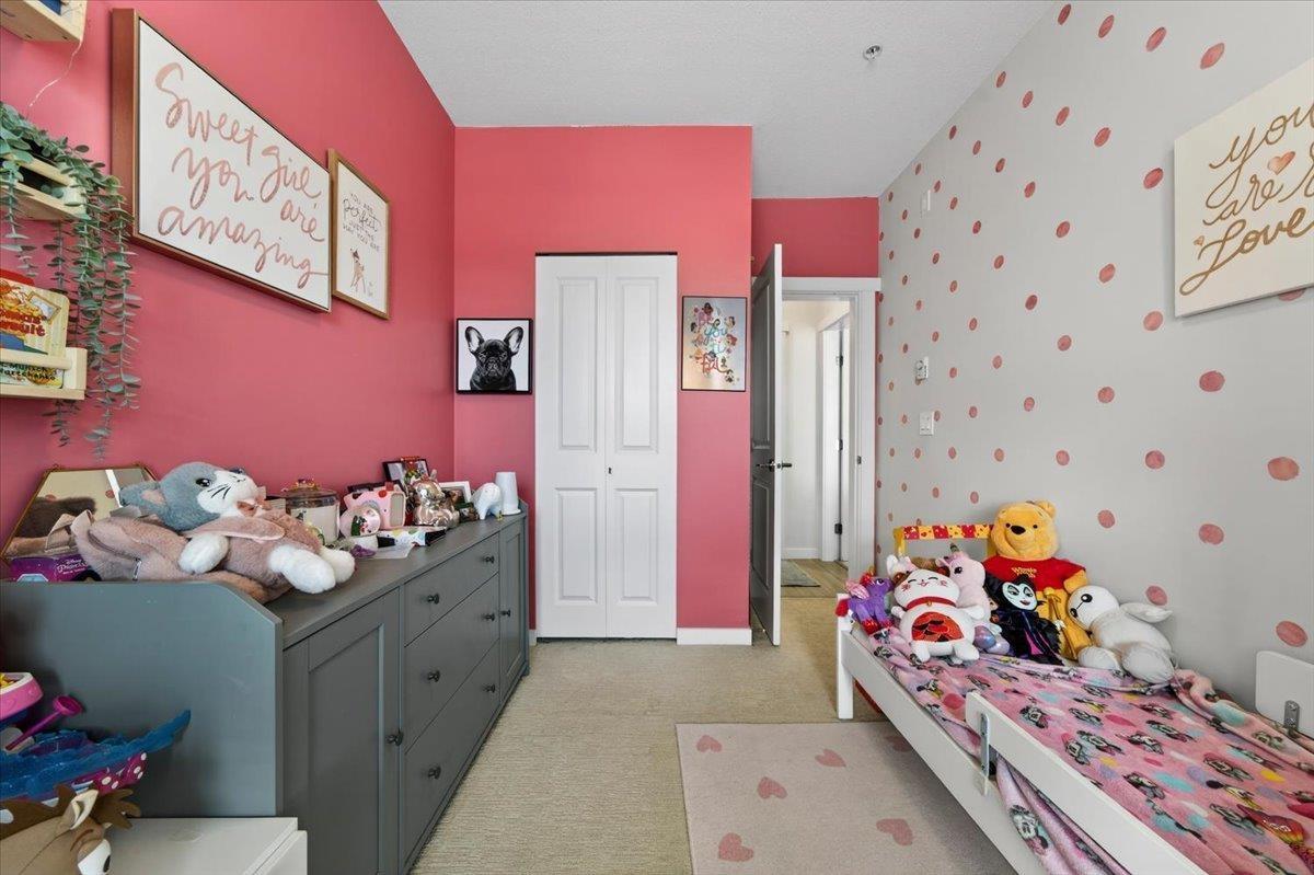 C211 8150 207 Street Property Photo 11