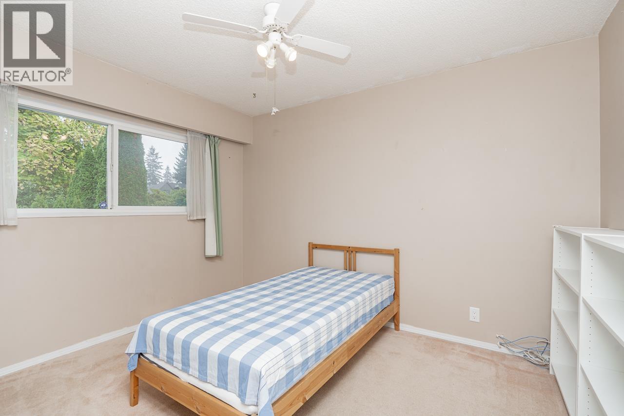 902 Wallace Wynd Property Photo 19